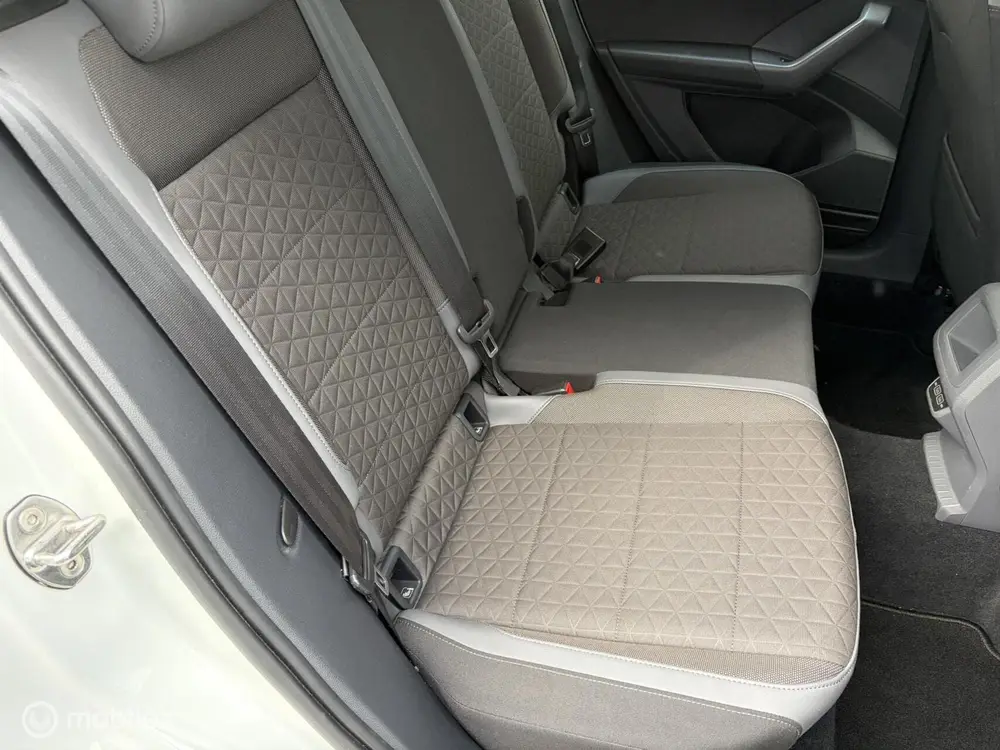 Volkswagen T-Cross 1.0 TSI Style | Navi |camera|PDC uit 2019, foto 19