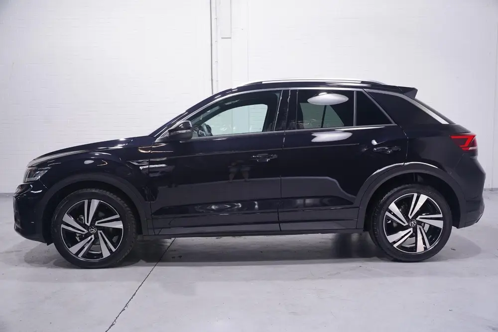 Volkswagen T-Roc 1.5 TSI R-Line Apple Carplay Panodak Achter uit 2025, foto 9