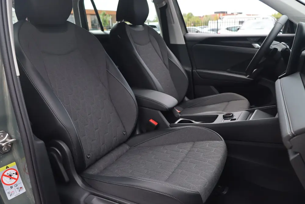 Volkswagen Tiguan 1.5 eHybrid Life | Trekhaak | Camera | ACC uit 2025, foto 13