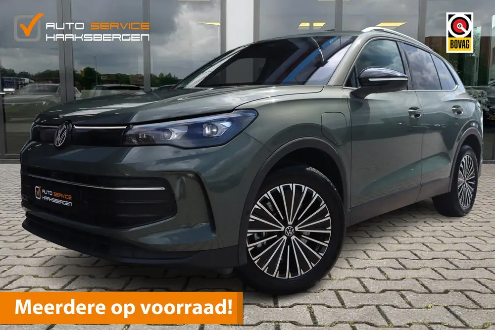 Volkswagen Tiguan 1.5 eHybrid Life | Trekhaak | 360 Camera | uit 2025