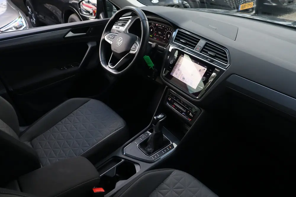 Volkswagen Tiguan 1.4 TSI eHybrid Life | ACC | Camera | Wint uit 2022, foto 12