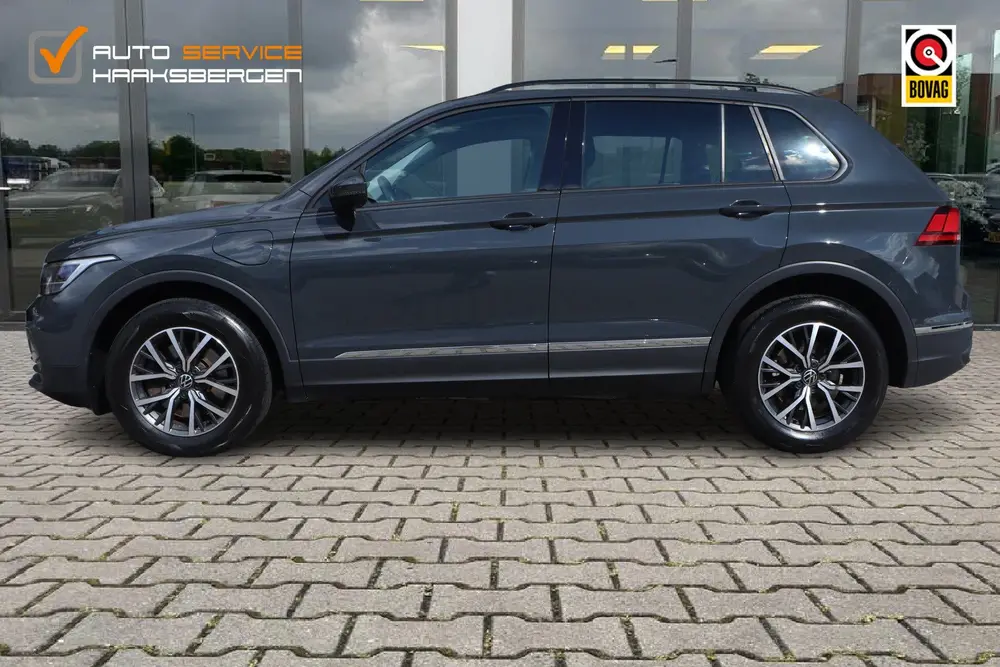 Volkswagen Tiguan 1.4 TSI eHybrid Life | ACC | Camera | Wint uit 2022, foto 2