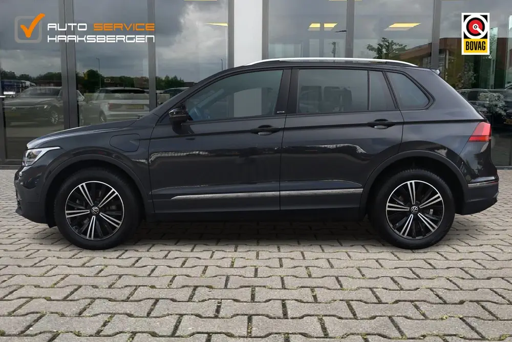 Volkswagen Tiguan 1.4 TSI eHybrid Active | Trekhaak | Camera uit 2022, foto 2