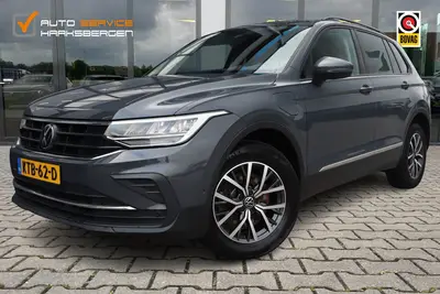 Volkswagen Tiguan 1.4 TSI eHybrid Life | ACC | Led | Winter uit 2022