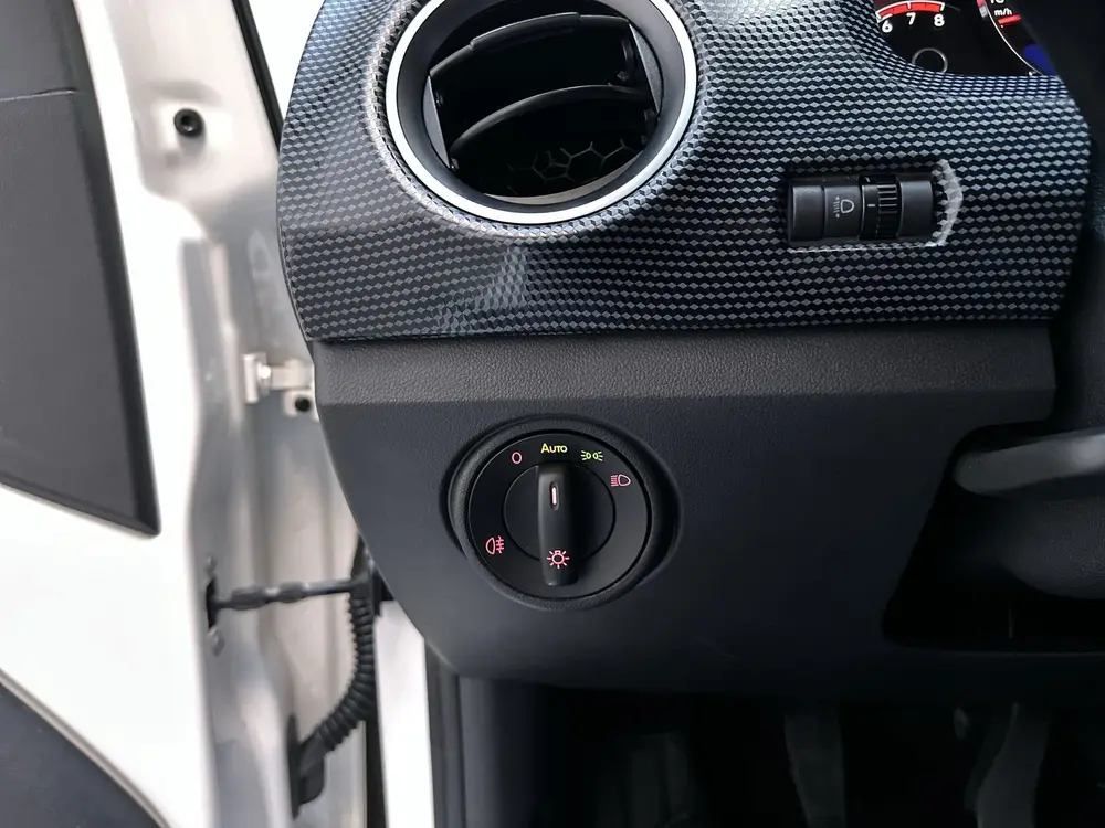 Volkswagen Up! 1.0 BMT Move Up! Airco DAB+ Elektrische Ramen uit 2019, foto 12