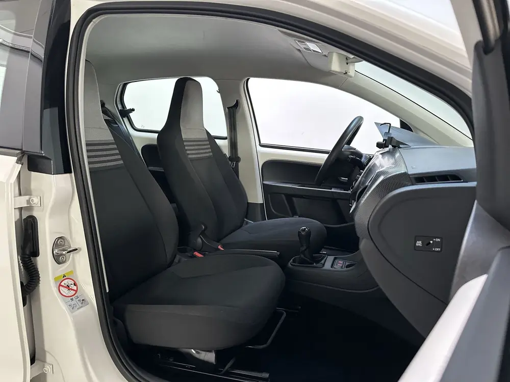 Volkswagen Up! 1.0 BMT Move Up! Airco DAB+ Elektrische Ramen uit 2019, foto 7