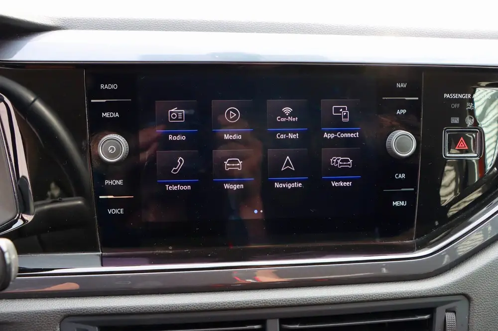 Volkswagen Polo 1.0 TSI Comfortline | NAVIGATIE | STOELVERWA uit 2020, foto 19
