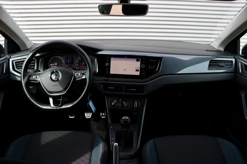 Volkswagen Polo 1.0 TSI Comfortline | NAVIGATIE | STOELVERWA uit 2020, foto 5