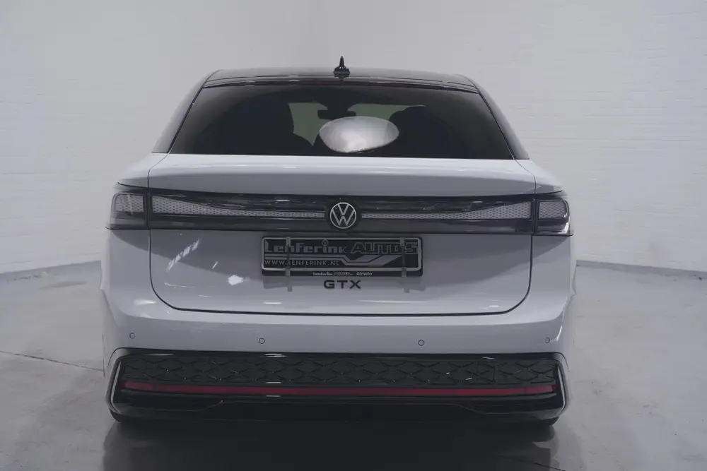 Volkswagen ID.7 GTX 250 kW 4Motion SOH 97% Head-Up Display N uit 2025, foto 13