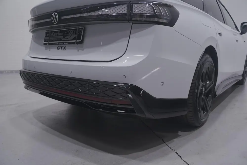 Volkswagen ID.7 GTX 250 kW 4Motion SOH 97% Head-Up Display N uit 2025, foto 16