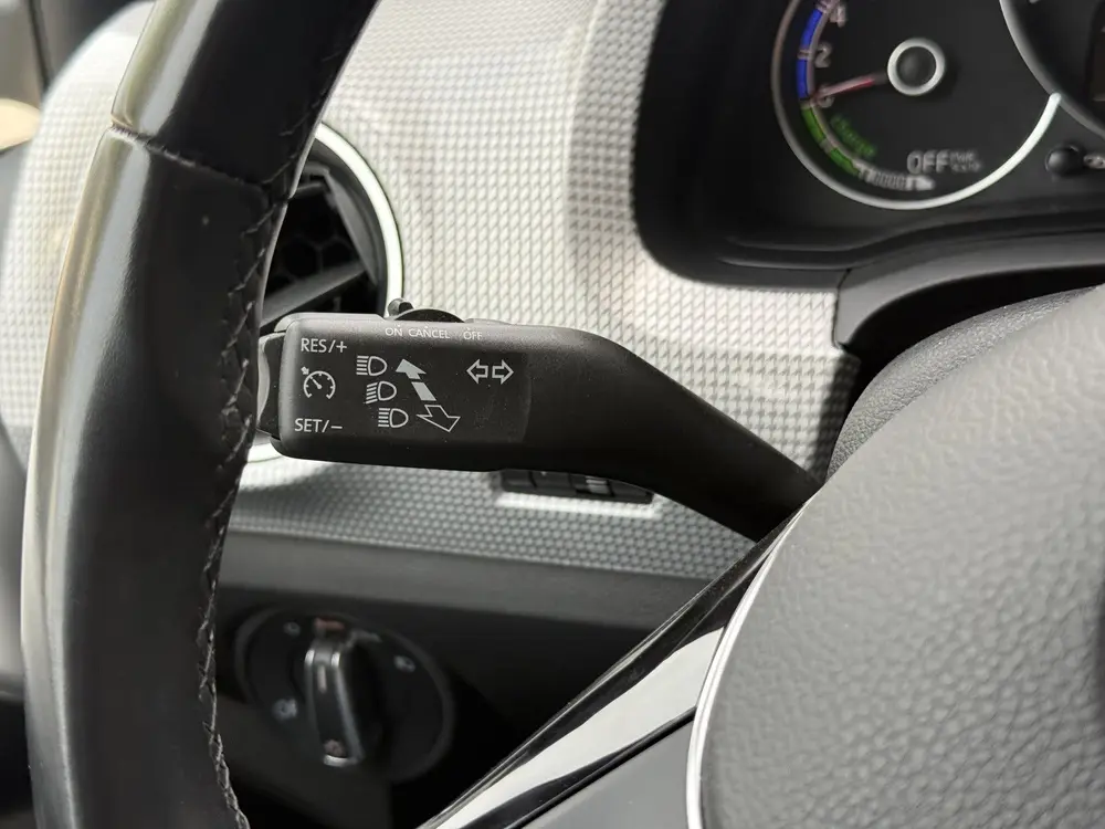 Volkswagen e-Up! Style Camera | Cruise | Stoelverwarming uit 2022, foto 17