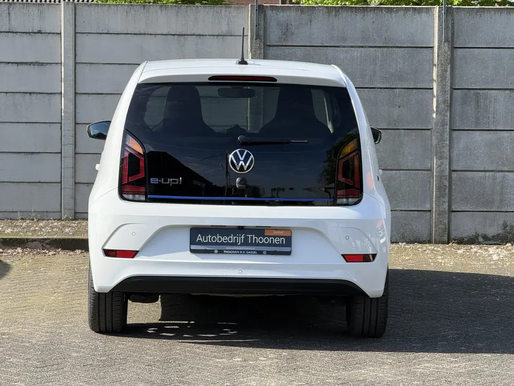 Volkswagen e-Up! Style Camera | Cruise | Stoelverwarming uit 2022, foto 3