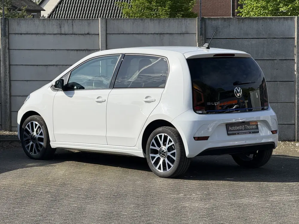 Volkswagen e-Up! Style Camera | Cruise | Stoelverwarming uit 2022, foto 8