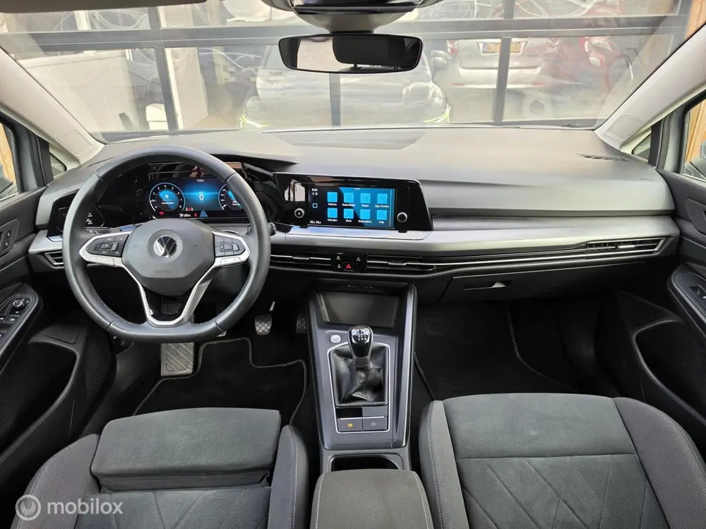 Volkswagen Golf 1.5 TSI STYLE CARPLAY CAMERA ACC MASSAGE uit 2020, foto 13