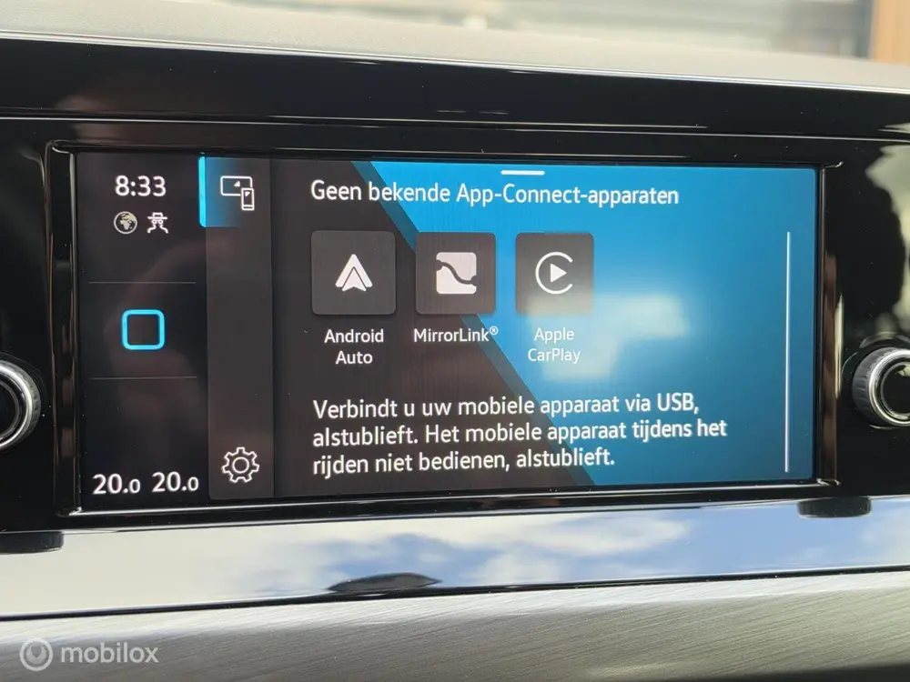 Volkswagen Golf 1.5 TSI STYLE CARPLAY CAMERA ACC MASSAGE uit 2020, foto 18