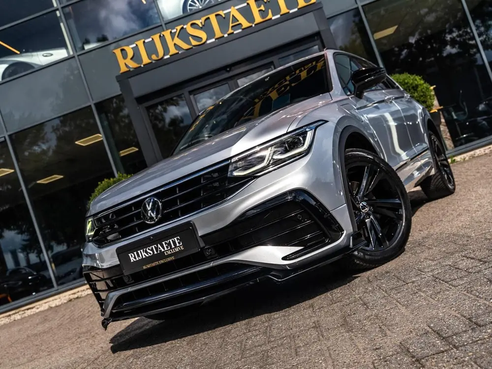 Volkswagen Tiguan 1.4 TSIe Hybrid R-Line Business+|ACC|HUD uit 2022, foto 16