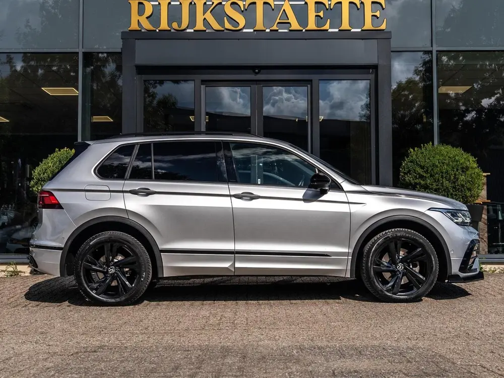 Volkswagen Tiguan 1.4 TSIe Hybrid R-Line Business+|ACC|HUD uit 2022, foto 6