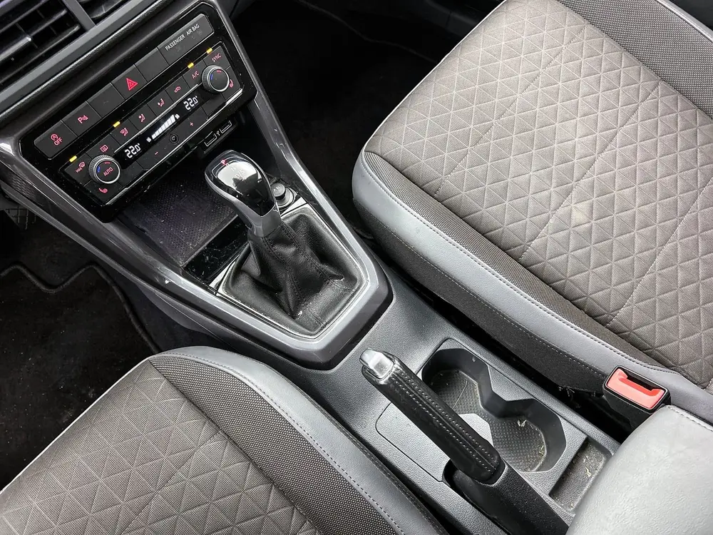 Volkswagen T-CROSS 1.0 TSI Life | Automaat | Adaptive cruise uit 2019, foto 17