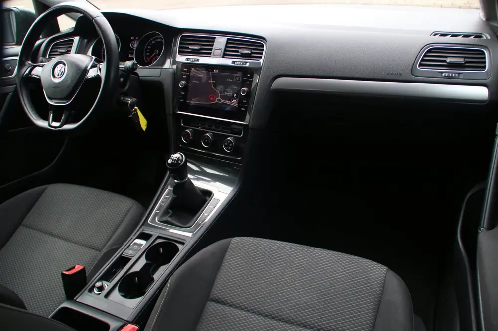 Volkswagen Golf 1.0 TSI Trendline NL-AUTO NAP 5-DRS! uit 2019, foto 8