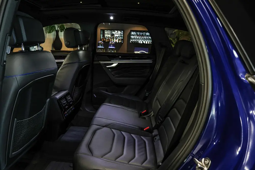 Volkswagen Touareg 3.0 TSi 4MOTION R|HUD|Ventilatie|Pano|21" uit 2022, foto 10