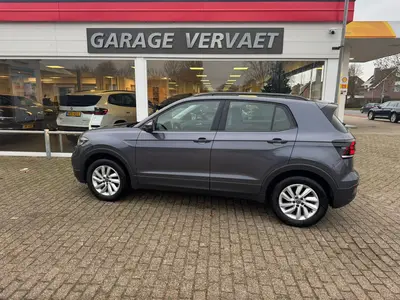 Volkswagen T-Cross 1.0 TSI Life (bj 2023) uit 2023