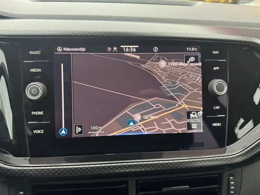 Volkswagen T-Cross 1.0 TSI Life (bj 2023) uit 2023, foto 13