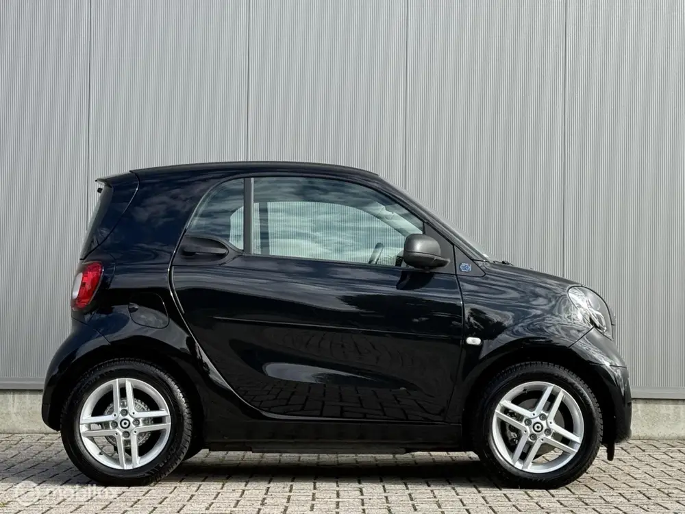Smart ForTwo EQ 18 kWh | Stoelverwarming | Cruise | SOH 93% uit 2021, foto 3