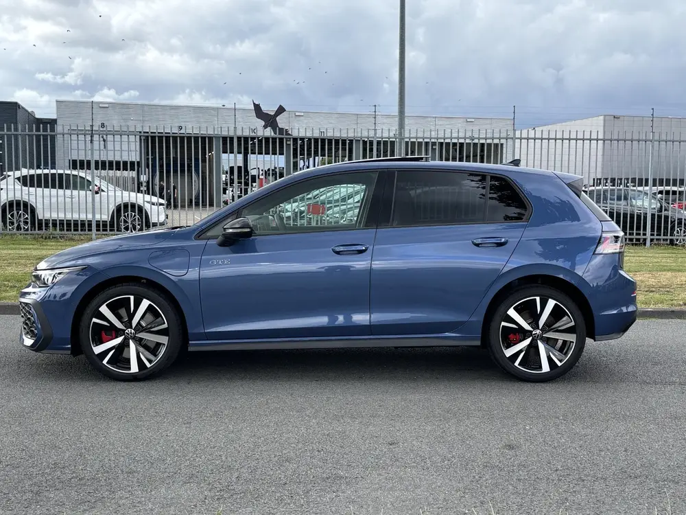 Volkswagen Golf 1.5 eHybrid GTE | Panoramadak | Garantie tot uit 2025, foto 3