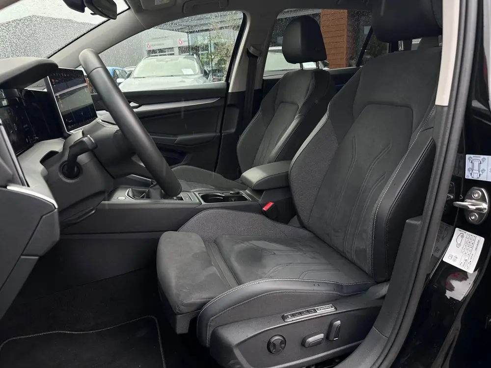Volkswagen Golf Variant 1.5 TSI Life Edition|Elektr Trekhaak uit 2025, foto 8