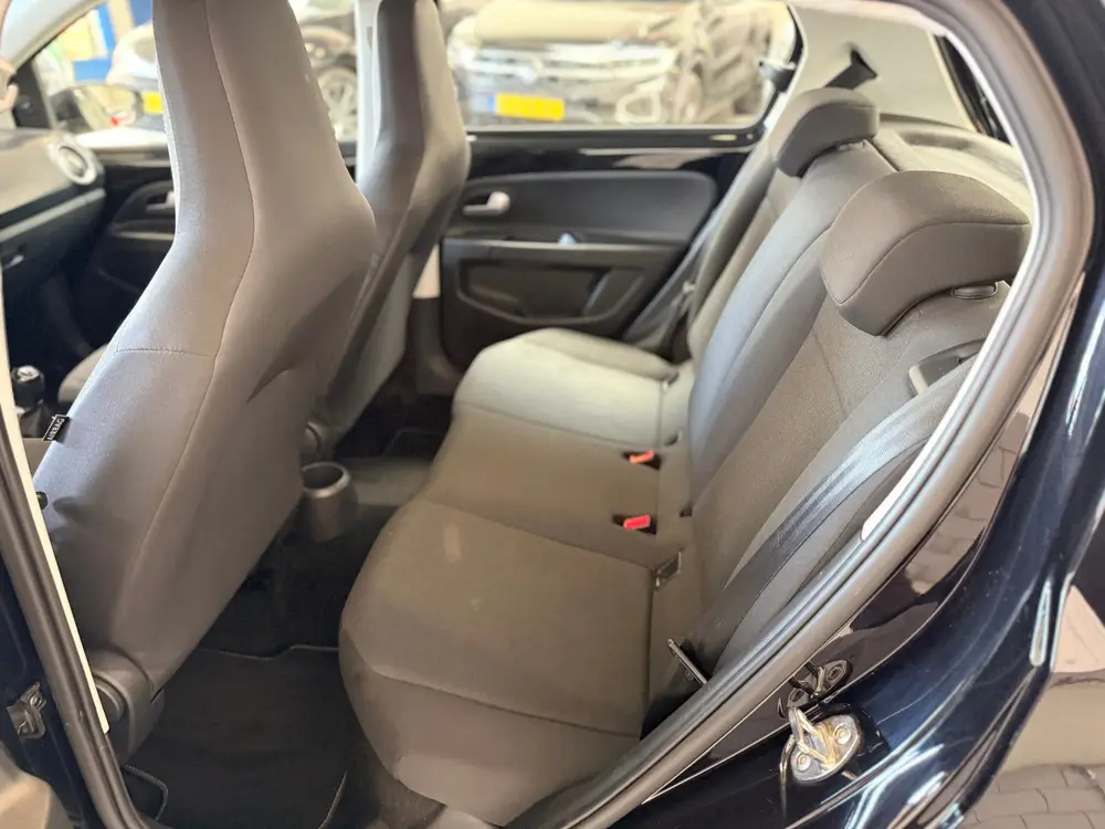 Volkswagen Up! 1.0 BMT move up! uit 2020, foto 8