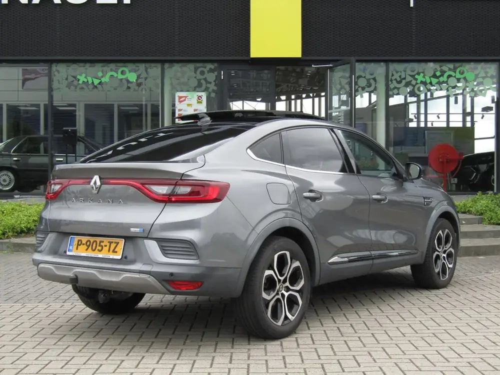 Renault Arkana 1.6 E-TECH Hybrid 145pk Aut Intens / Trekhaak uit 2022, foto 2