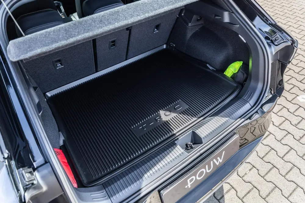 Volkswagen T-Roc 1.5 eTsi 115pk DSG Style First Edition | Tr uit 2026, foto 19