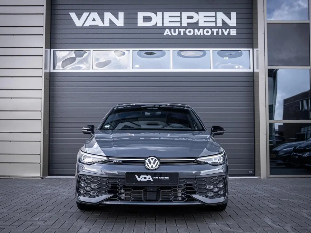 Volkswagen Golf 8.5 1.5 eHybrid GTE - Mistl. l Pano l 19'' l uit 2025, foto 3
