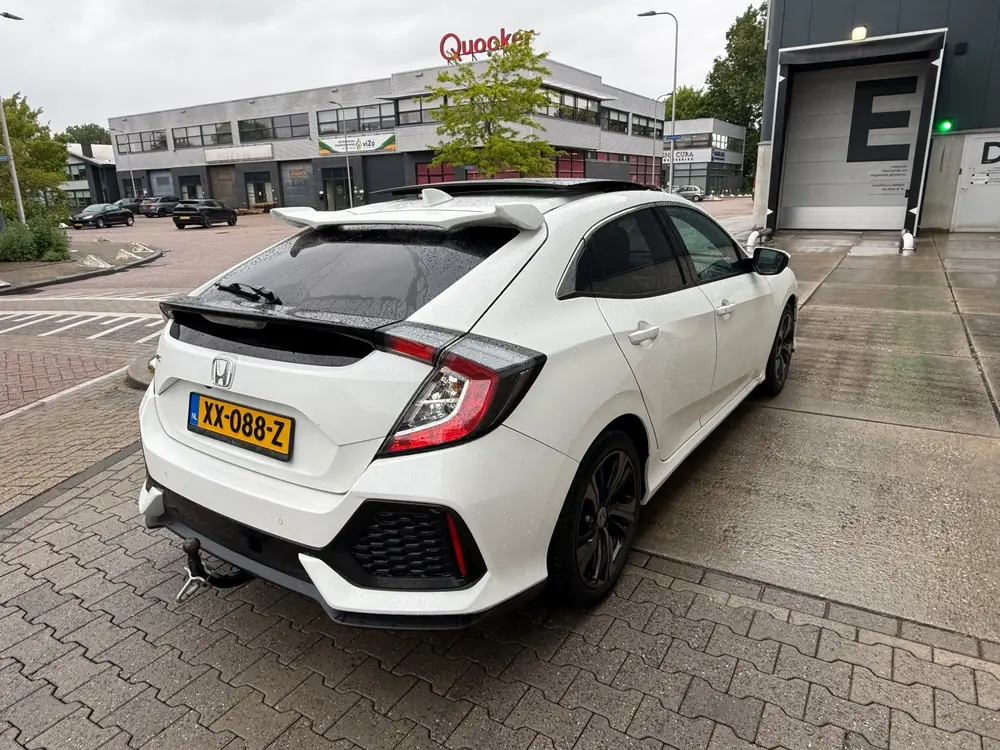 Honda Civic 1.0 i-VTEC Executive Automaat Clima Pano Navi Vo uit 2019, foto 3