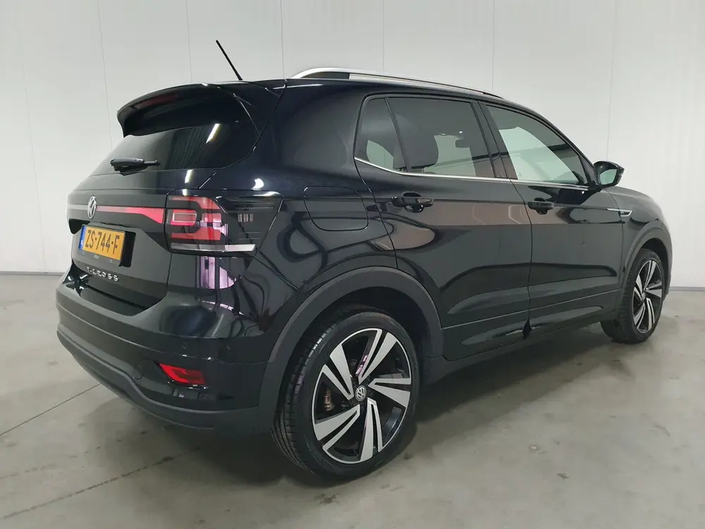 Volkswagen T-Cross 1.0 TSI R-Line CAMERA/PDC/NAVI/LED/CRUISE uit 2019, foto 2