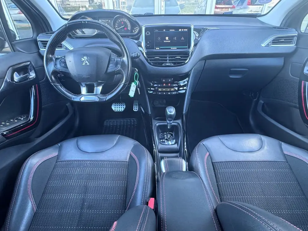 Peugeot 2008 1.2 PureTech GT-Line | Automaat | Camera | Carp uit 2019, foto 2