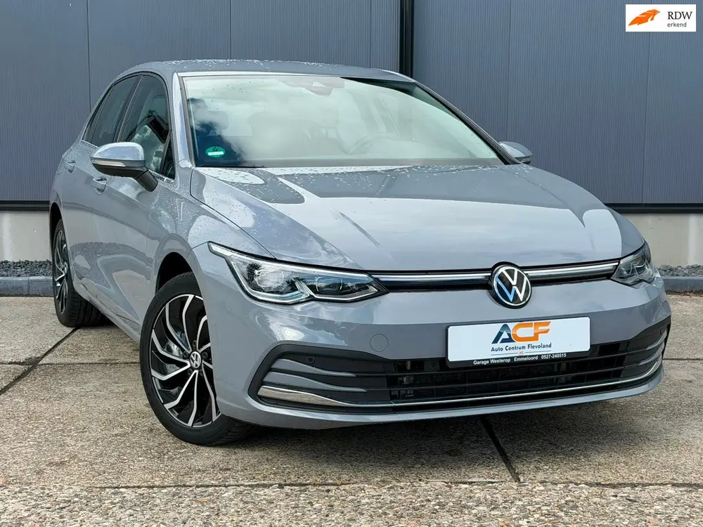 Volkswagen Golf 1.4 eHybrid STYLE NARDO schitterende auto 1e uit 2023