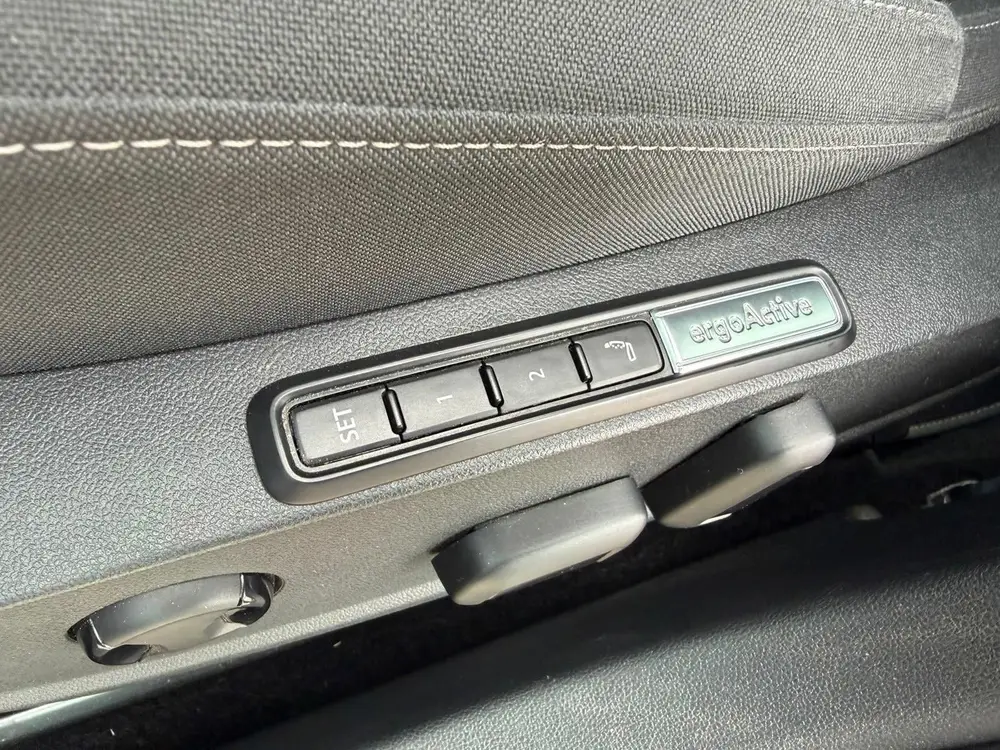 Volkswagen Golf 1.4 eHybrid STYLE NARDO schitterende auto 1e uit 2023, foto 17