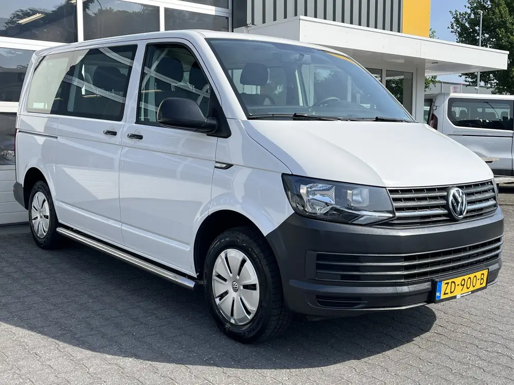 Volkswagen Transporter Kombi 2.0 TDI L1H1 Airco 9 persoons C uit 2019