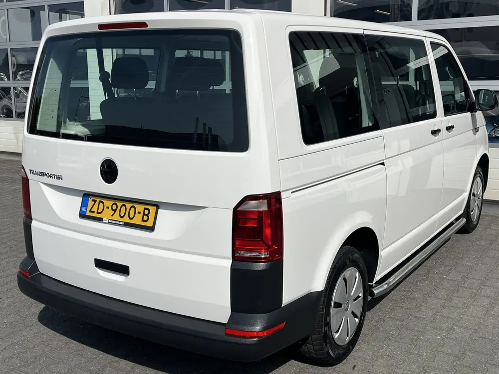 Volkswagen Transporter Kombi 2.0 TDI L1H1 Airco 9 persoons C uit 2019, foto 4