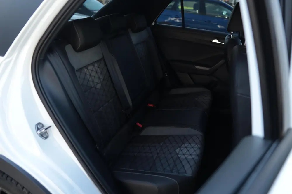 Volkswagen T-Roc 2.0 TSI R-Line 4Motion|DSG|PDC|Xenon|Carpla uit 2024, foto 9