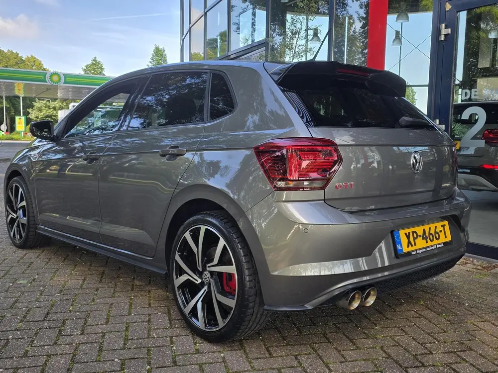 Volkswagen Polo 2.0 TSI 200PK GTI AUTOMAAT | LED | X-Force Uitlaat | Navigatie | Climate Control | Parkeersensoren Polo 2.0 TSI 200PK GTI AUTOMAAT | LED | X-Force u uit 2019, foto 5