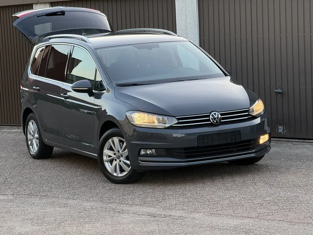 Volkswagen Touran 1.5 TSI Highline 7p (bj 2022, automaat) uit 2022, foto 12