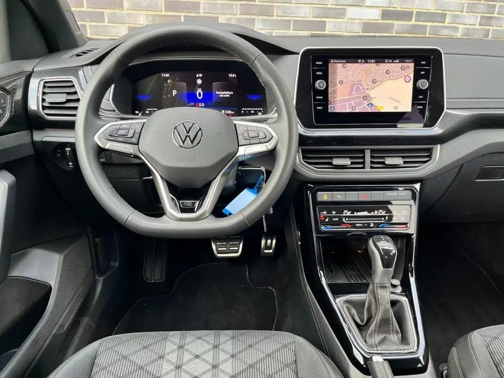 Volkswagen T-Cross 1.5 TSI 150PK R-LINE AFN. TREKH. - CAMERA uit 2025, foto 2