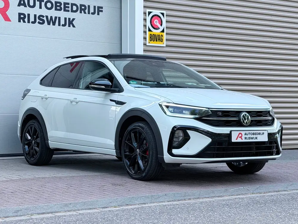 Volkswagen Taigo 1.5 TSI 3xR-Line Pano/Camera/AppleCarPlay uit 2022, foto 8