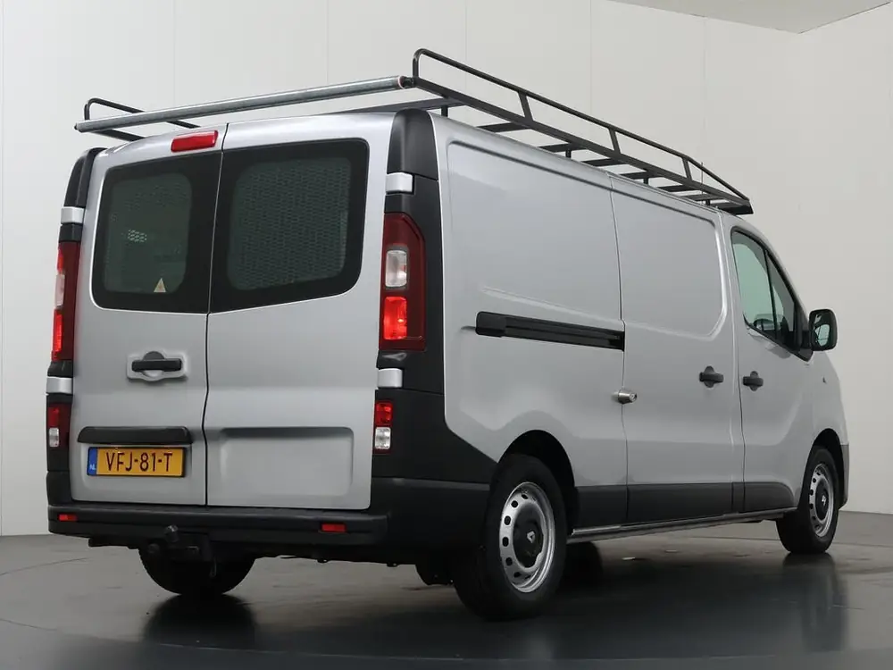 Renault Trafic 2.0 dCi | 120 PK | T29 | L2 H1 | Comfort | Tr uit 2020, foto 2
