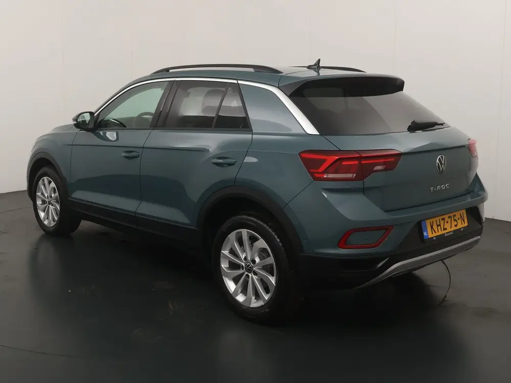 Volkswagen T-Roc 1.5 TSI Life Edition | Adapt. Cruise | Clim uit 2025, foto 3