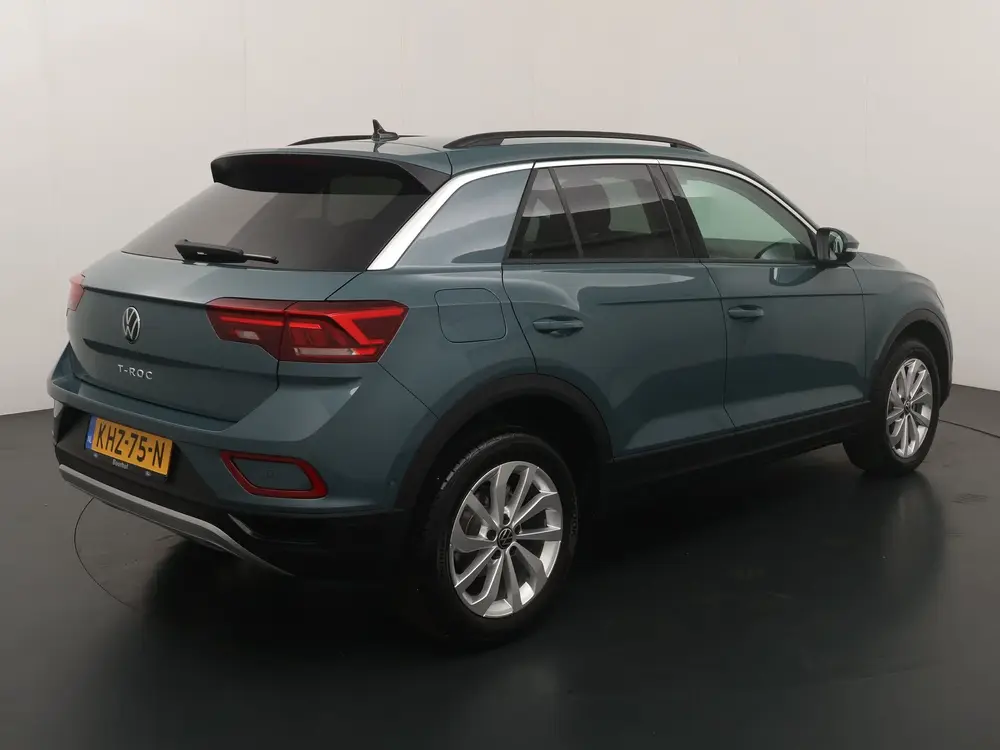 Volkswagen T-Roc 1.5 TSI Life Edition | Adapt. Cruise | Clim uit 2025, foto 5