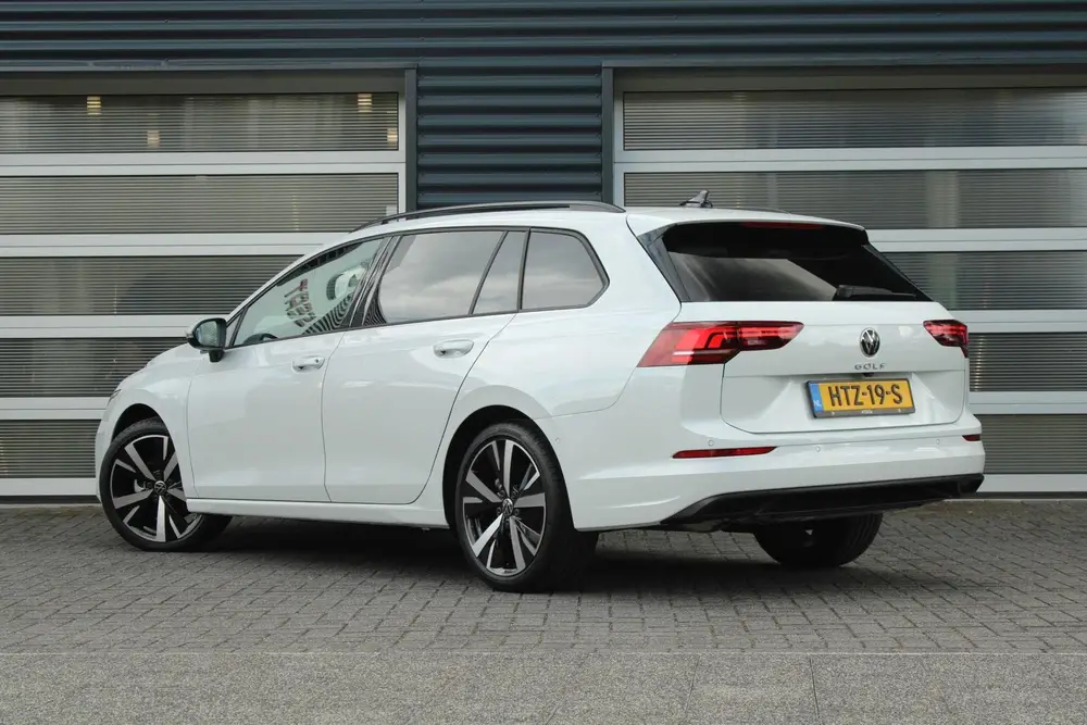 Volkswagen Golf Variant 1.5 TSI 116pk Life Edition | Trekhaa uit 2025, foto 14