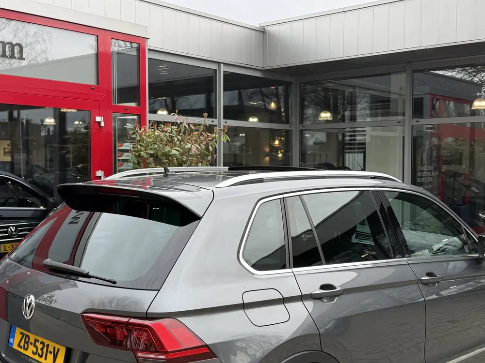 Volkswagen Tiguan 1.5 TSI ACT *!* R-LINE *!* PANODAK/ CAMERA uit 2019, foto 16